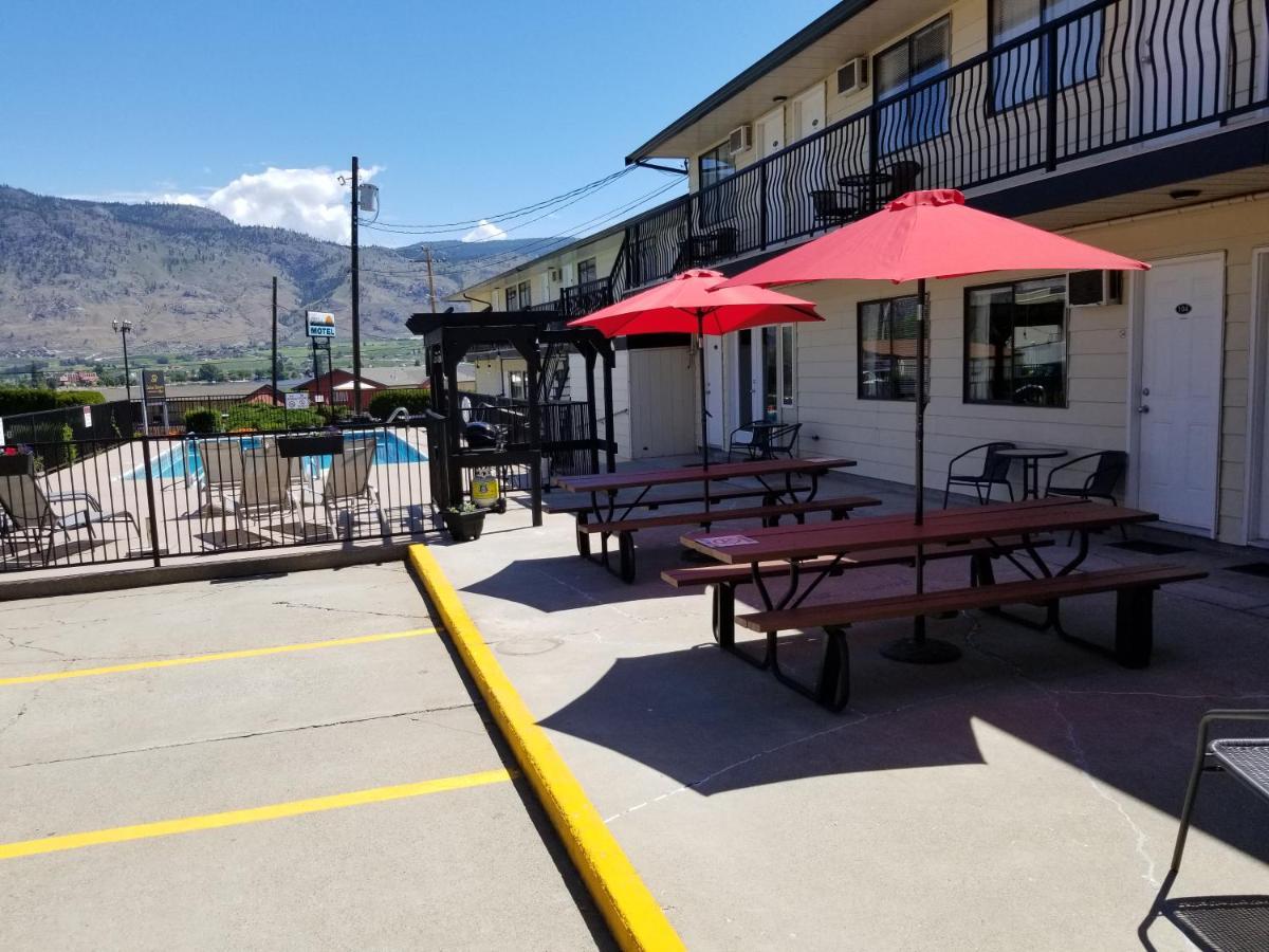 Osoyoos Lakeview Inn & Suites מראה חיצוני תמונה